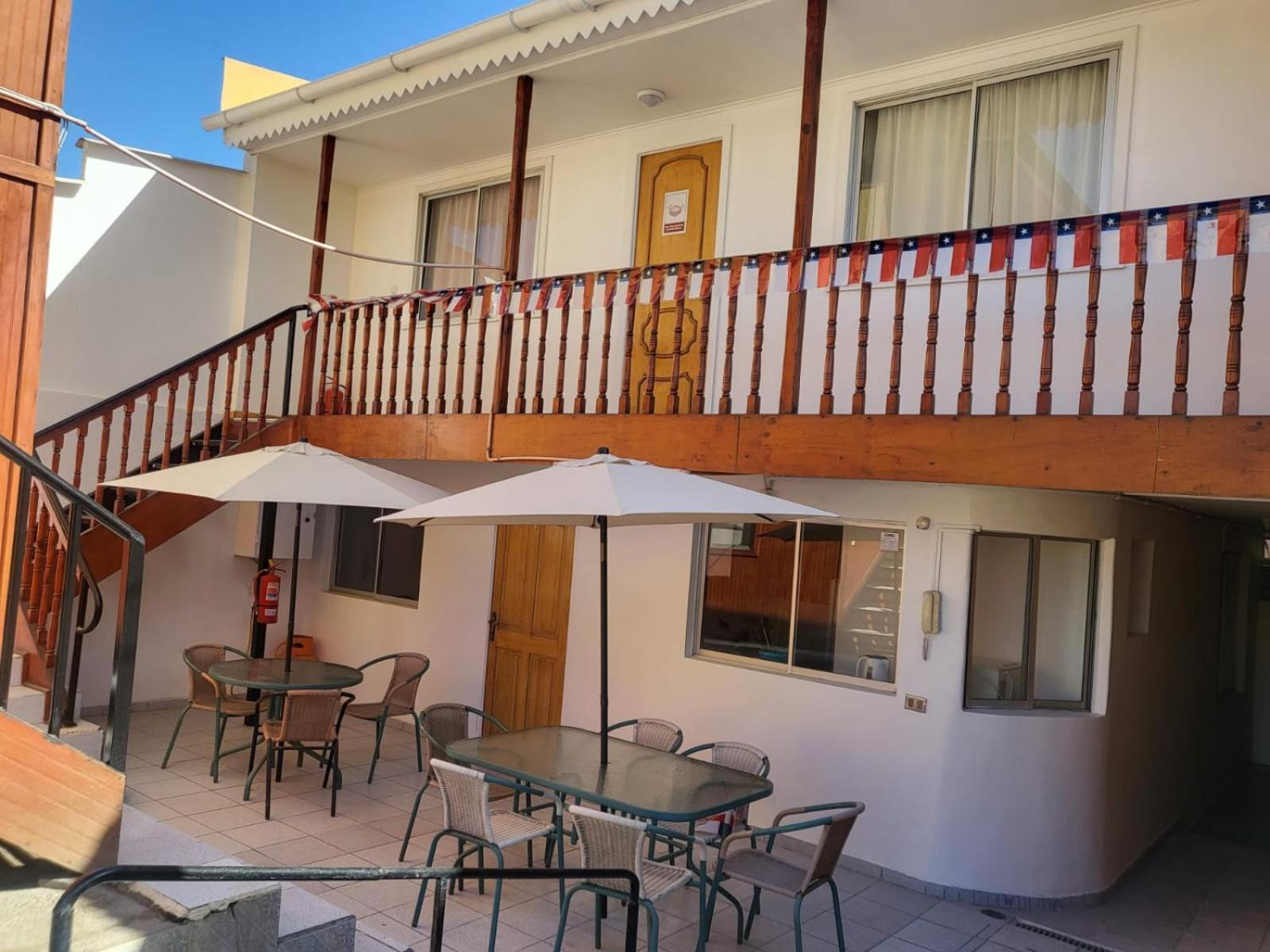 Hostal Aleja Caldera Ngoại thất bức ảnh